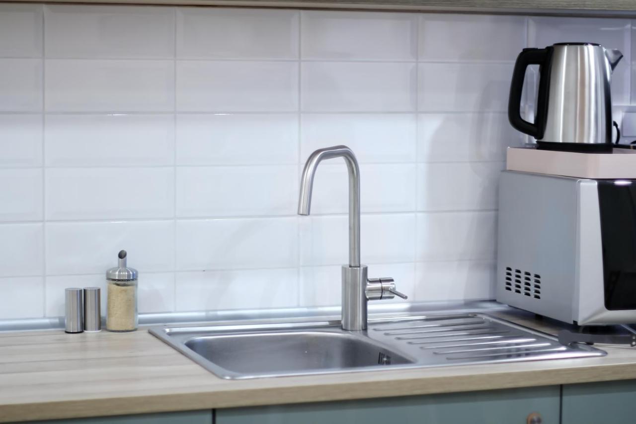 Lovely&Modern Downtown Apartment With Free Parking Boedapest Buitenkant foto